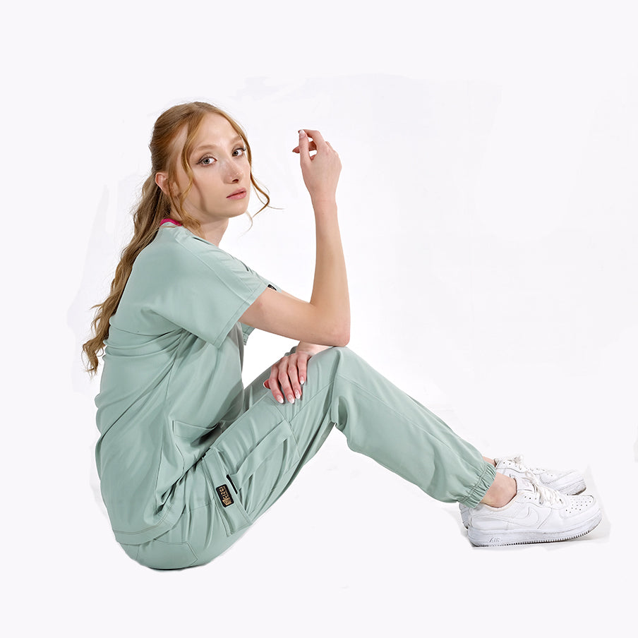 Mint Yeşili Jogger Doktor Hemşire Medikal Scrubs Takım Lüks Likralı Kumaş