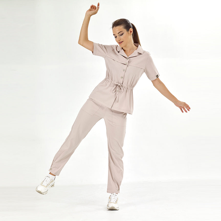 Krem Retro Kadın Doktor Hemşire Medikal Scrubs Takım Lüks Likralı Kumaş